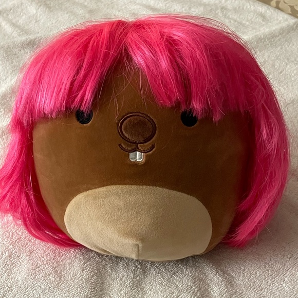 Meet your Posher, Bridget - Picture 1 of 5